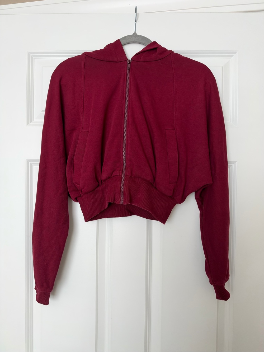 Women's Cropped Zip Hoodie - Burgundy
